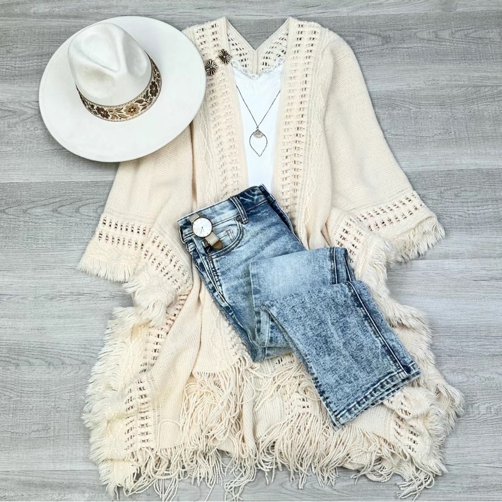 Brown Fringe Shawl-poncho - Picture 6 of 7